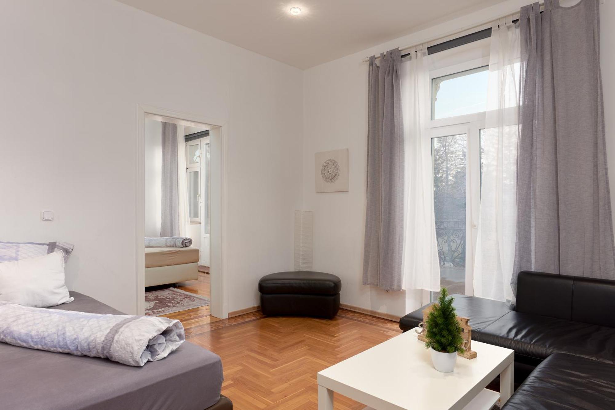 Schoenbrunn Palace Free Parking And 24h Check-in Apartamento *