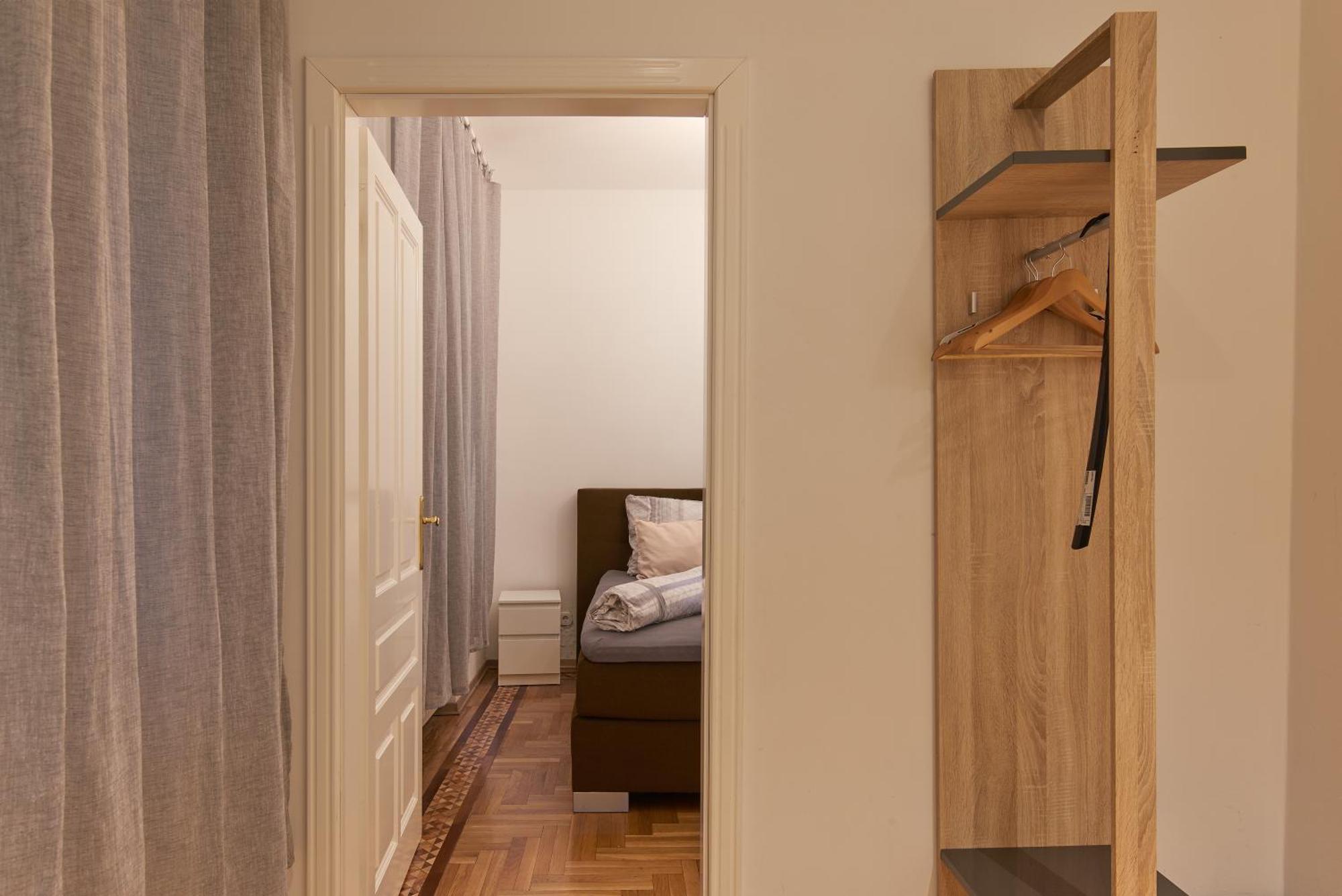 Schoenbrunn Palace Free Parking And 24h Check-in Apartamento *